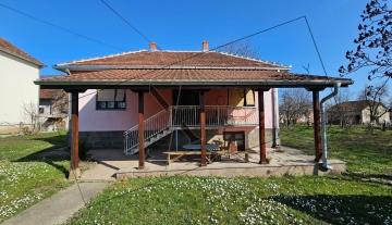 Kuća u Sirči kod Kraljeva